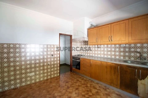 Moradia T3 na Ribeira de Nisa e Carreiras, Portalegre