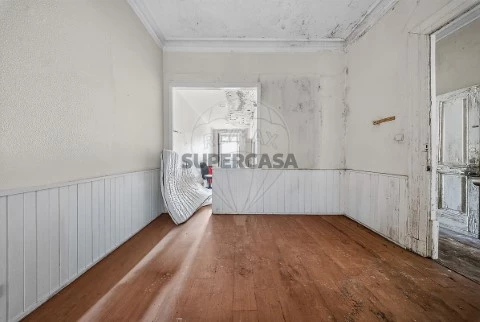 Prédio em Cedofeita, Santo Ildefonso, Sé, Miragaia, São Nicolau e Vitória, Porto