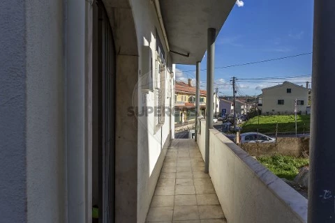 Edificio en Pontinha e Famões, Odivelas
