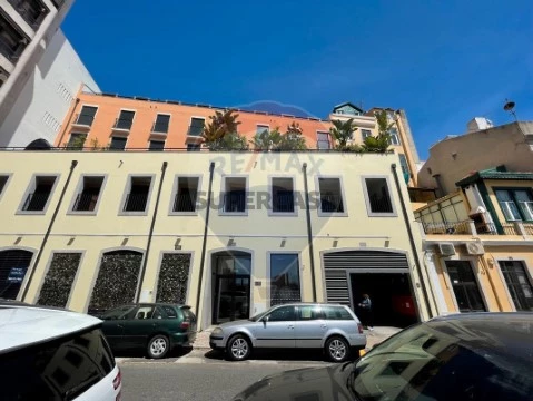 Garagem em Misericórdia, Lisboa
