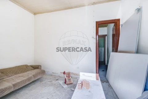 房子 10 卧室 在 Baixa da Banheira e Vale da Amoreira, Moita