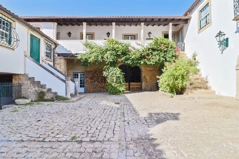 Quinta T10 em O. Azeméis, Riba-Ul, Ul, Macinhata Seixa, Madail, Oliveira de Azeméis