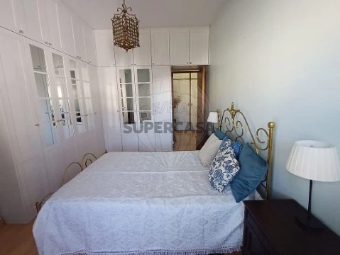 Apartamento T3 em União das Freguesias de Setúbal, Setúbal