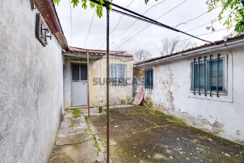 Moradia T3 em Carnide, Lisboa