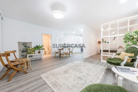 Apartment  auf São Domingos de Benfica, Lisboa