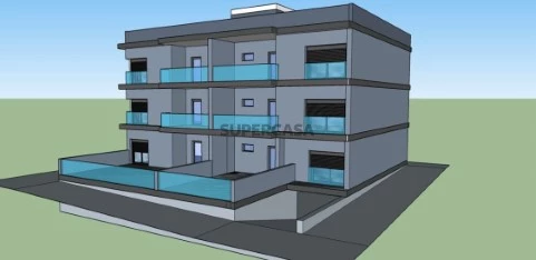 Lote com projeto aprovado para 12 apartamentos