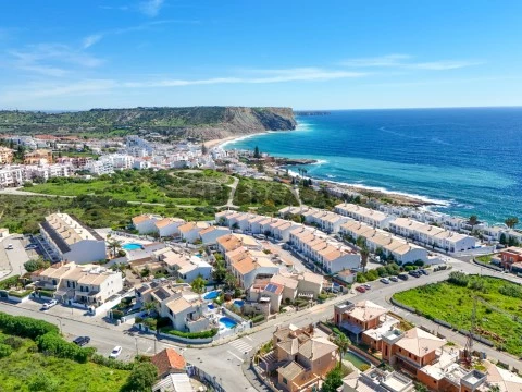 Villa with sea view in Praia da Luz.