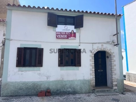 Moradia T4, Centro de Turquel