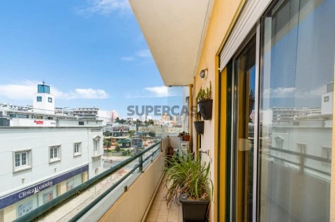 Apartamento T4 Centro de Faro - Era Faro Imobiliária