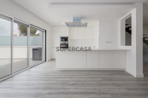 Moradia em Banda T3 Faro, Gambelas - ERA Faro imobiliária