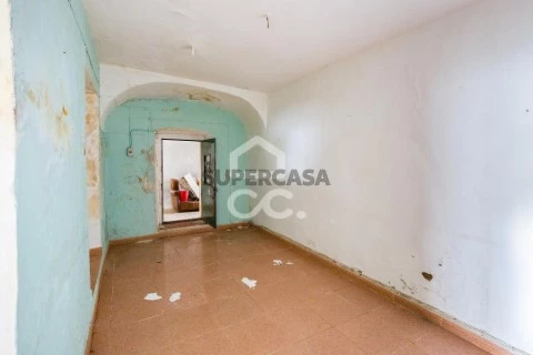 Moradia T1 em Borba (São Bartolomeu), Borba