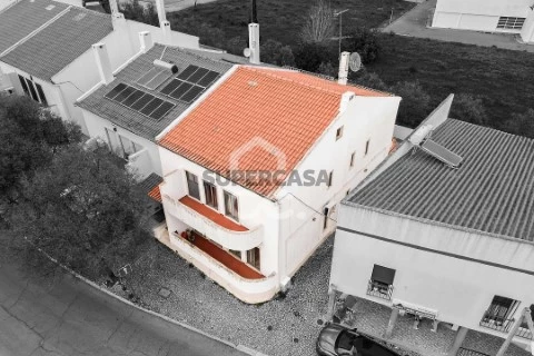 Moradia T5 em Malagueira e Horta das Figueiras, Évora