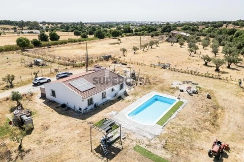 Quinta Rural T3 em Bacelo e Senhora da Saúde, Évora com Piscina, Jardim