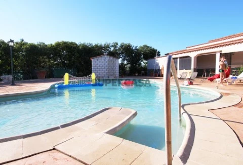 Quinta com moradia T4, piscina, vinha, em Campo Maior (32)
