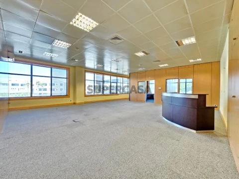 Escritório com 780m2, 17 gabinetes, na Quinta da Beloura, Sintra (13)