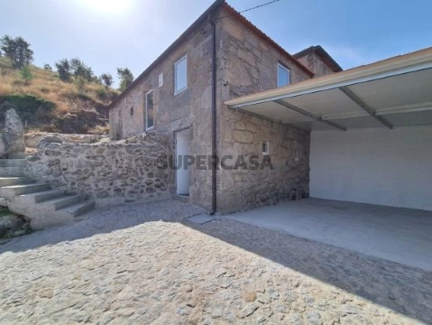 Moradia em Cerdal