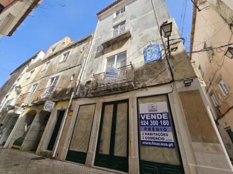 Prédio na Rua Serpa Pinto, União das Freguesias de Setúbal, Setúbal