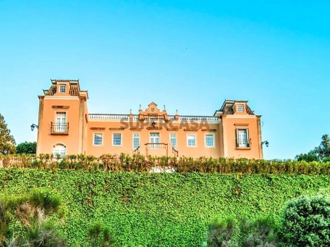 Haus - Luxuriöser Palast mit 6 Schlafzimmern zum Verkauf in Silves