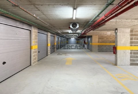 Garagens para Venda em Portimão!