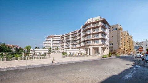 Penthouse T2 em Urbanização Quinta do Romão, Quarteira, Loulé