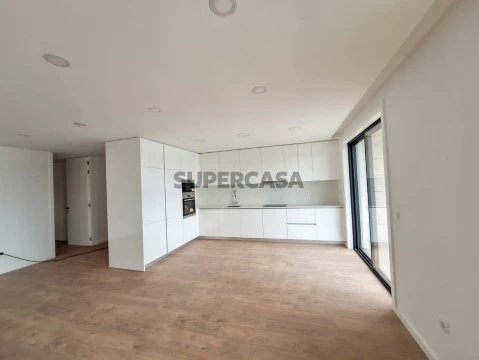 Apartamento T3 Novo, c/ garagem fechada em Airó - Barcelos