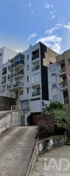 Garagem em Parada de Cunhos, Vila Real