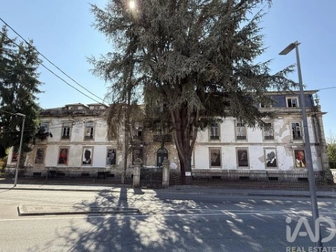 Moradia T40 em Vidago, Arcossó, Selhariz, Vilarinho Paranheiras, Chaves
