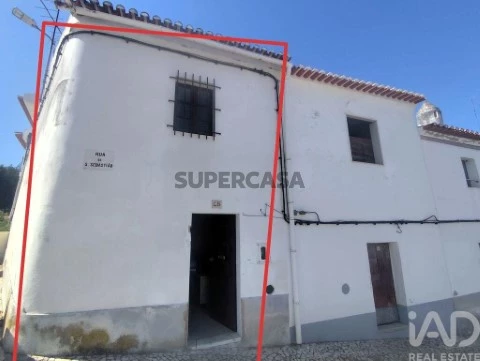 房子 2 卧室 在 Borba (Matriz), Borba