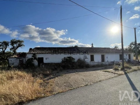 Maison 4 Chambres au Ameixial, Loulé
