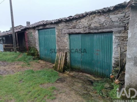 Moradia T0 em Salsas, Bragança
