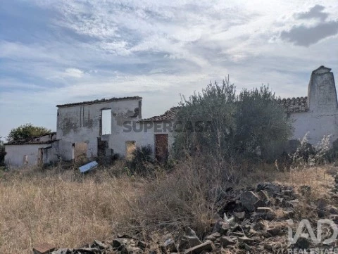 Quinta T0 em São João Batista, Campo Maior