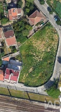 Lote em Campanhã, Porto