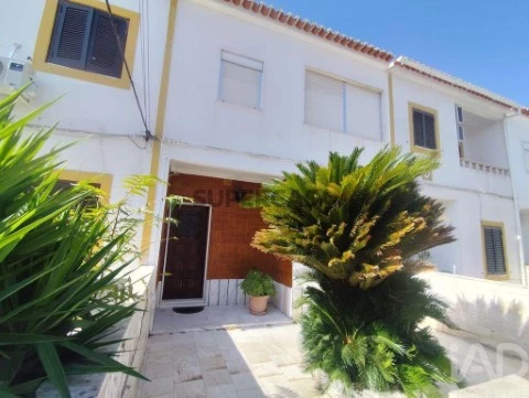 Maison 3 Chambres au Nossa Senhora da Conceição e São Bartolomeu, Vila Viçosa