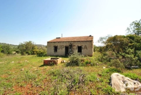 Moradia T2 em Paderne, Albufeira
