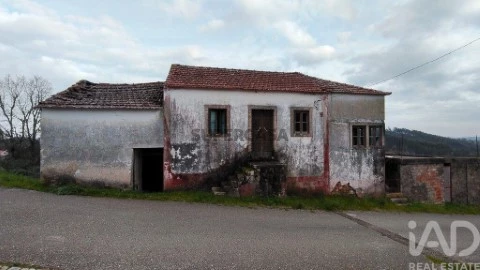 Moradia T0 em Maçãs de Dona Maria, Alvaiázere