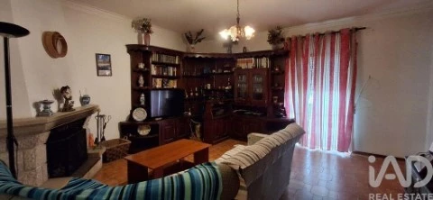 Apartment 3 Zimmer auf Castelo Branco, Castelo Branco