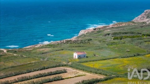 Lote em Encosta do Sol, Amadora