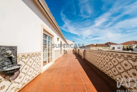 Apartamento T3 em Cadaval e Pêro Moniz, Cadaval