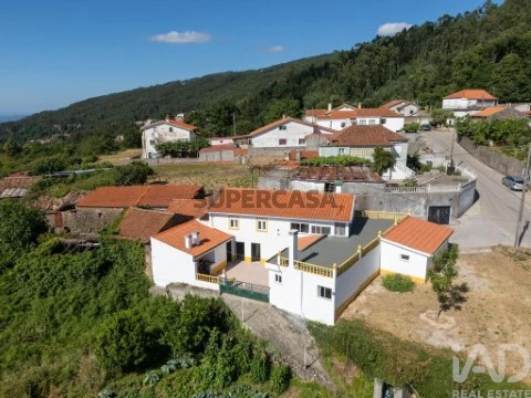 Moradia T3 em Vila Nova, Miranda do Corvo
