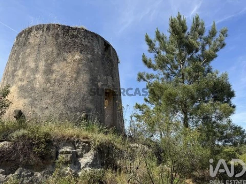 Gebouw Op Olhalvo, Alenquer