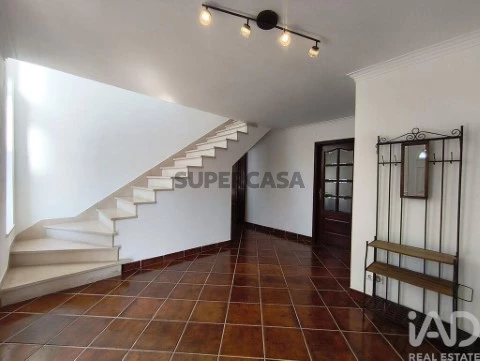 Moradia T3 em Almalaguês, Coimbra