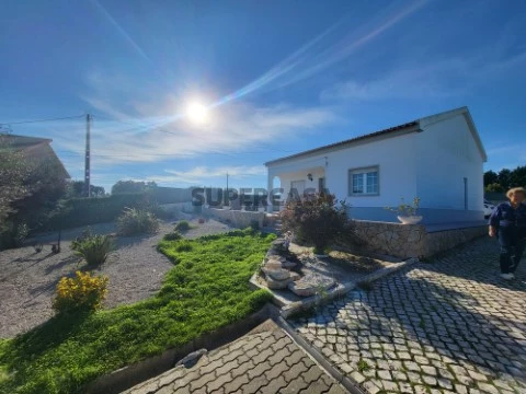 QUINTA PERTO DAS PRAIAS