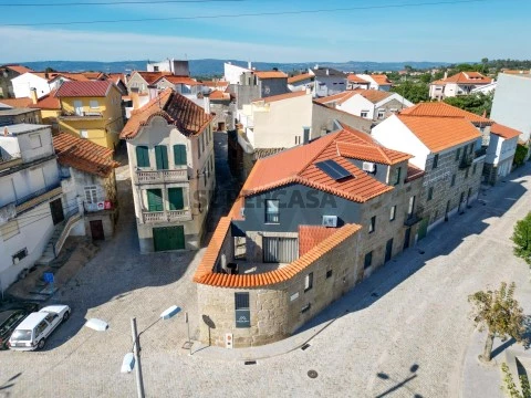 Moradia T6 em Moimenta da Serra e Vinhó, Gouveia