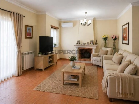 Haus 5 Zimmer auf Golegã, Golegã