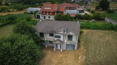 Moradia T5 em Mamouros, Alva e Ribolhos, Castro Daire