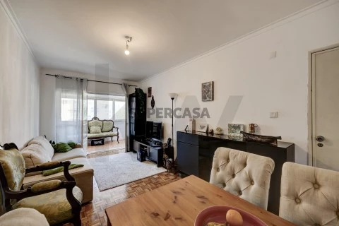 Apartamento T3 em Queluz, Sintra