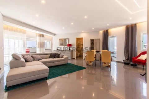 Penthouse Panorama (1)