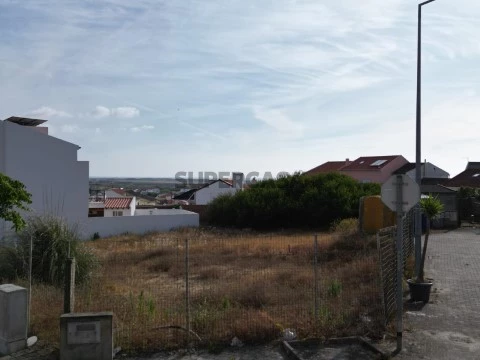 Lote em Ferrel, Peniche