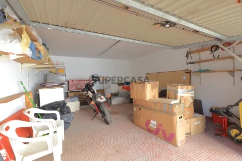 Garagem em Fuzeta