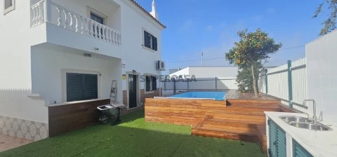 Villa exclusive de 4 chambres avec piscine